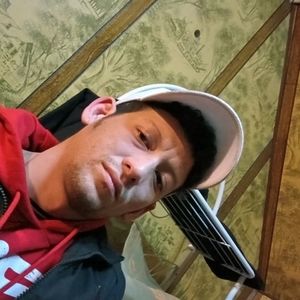 Meet your Posher, Yunier